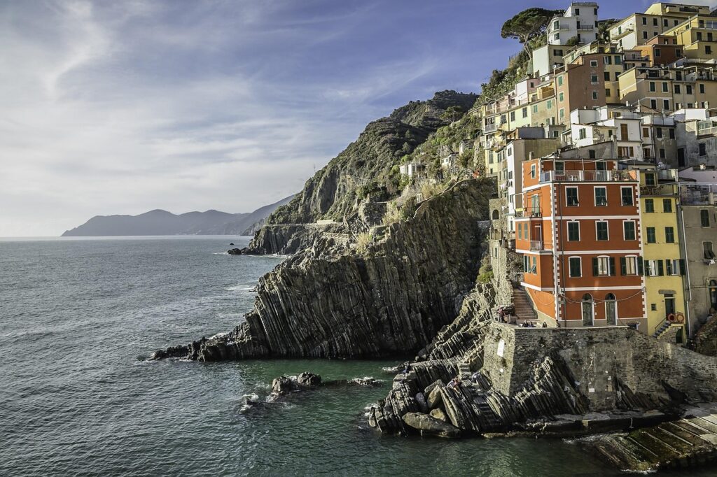 副業で月5万円を稼ぐための転売のコツは？